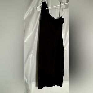 Lulu's Classic Black One Shoulder Dress